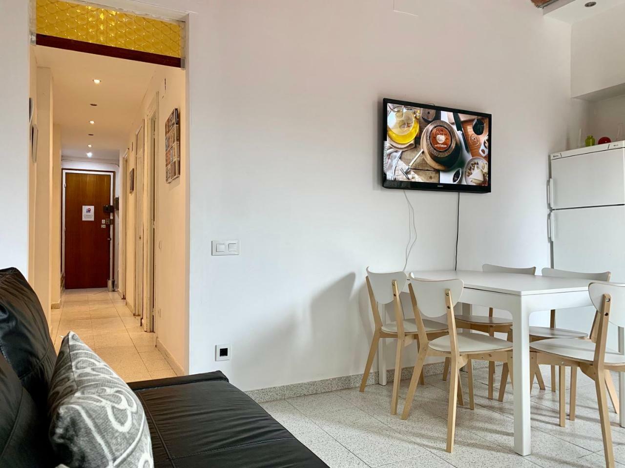 Charm Miro Apartment Barcelona Bagian luar foto